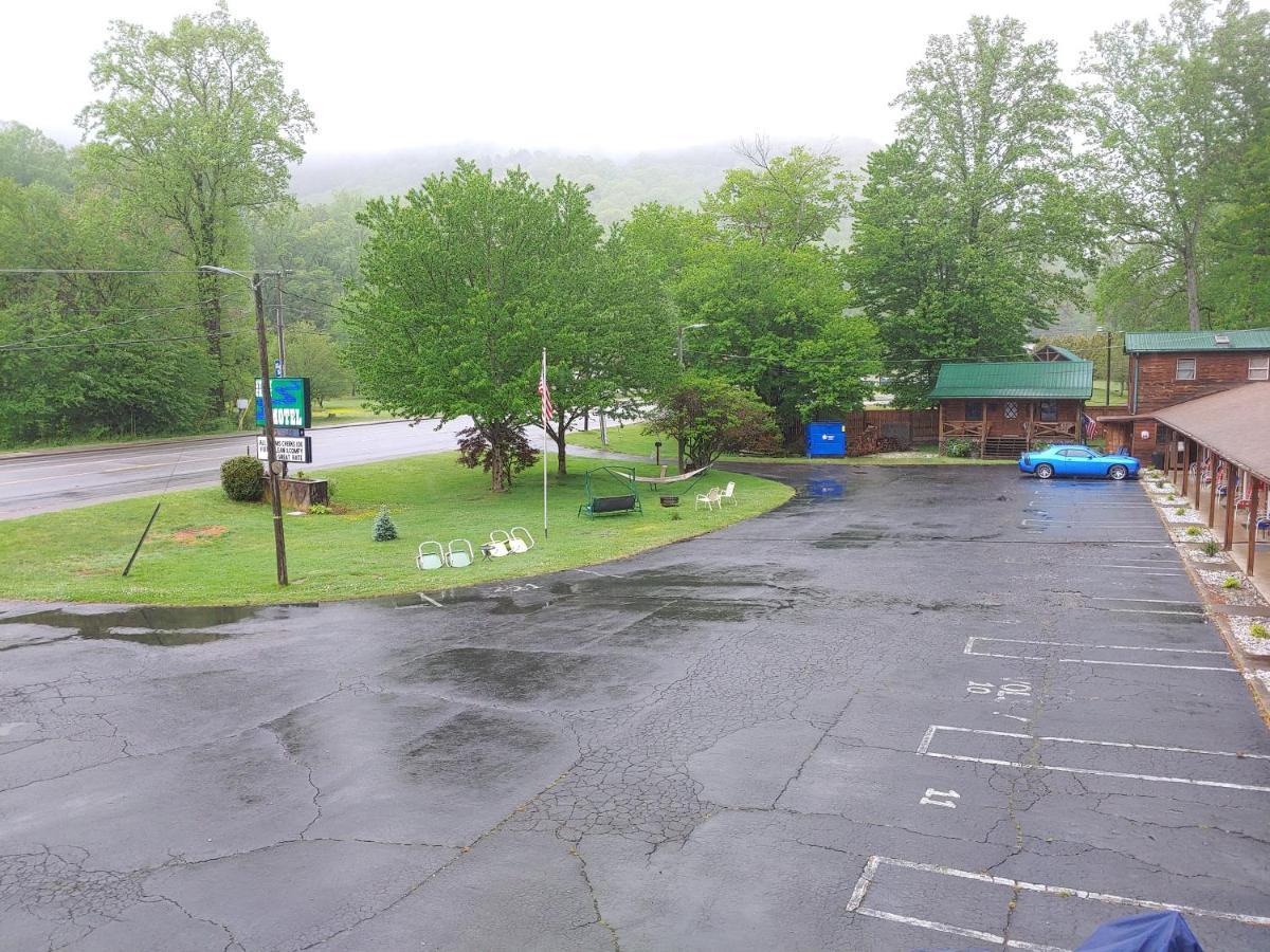 Stony Creek Motel Maggie Valley Exterior photo